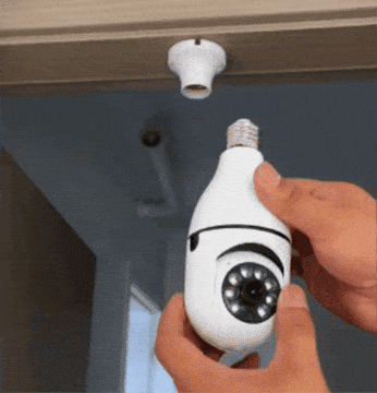 Camara Wifi tipo Bombillo Full HD 360°
